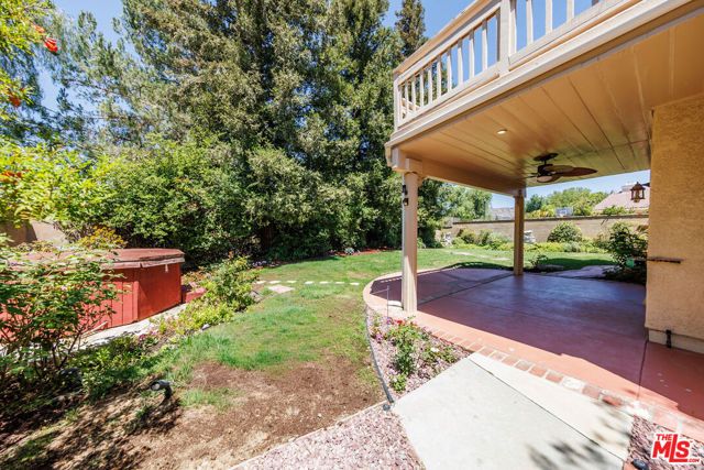 7721 Atron Avenue, West Hills (los Angeles), CA 91304