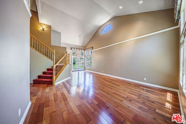 7721 Atron Avenue, West Hills (los Angeles), CA 91304