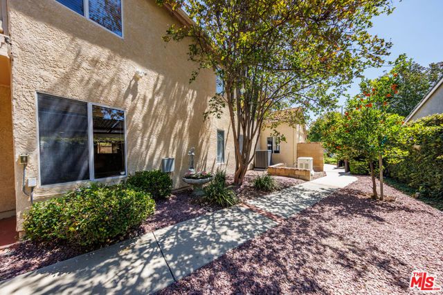 7721 Atron Avenue, West Hills (los Angeles), CA 91304