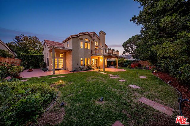 7721 Atron Avenue, West Hills (los Angeles), CA 91304