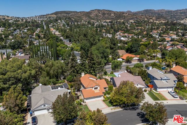 7721 Atron Avenue, West Hills (los Angeles), CA 91304