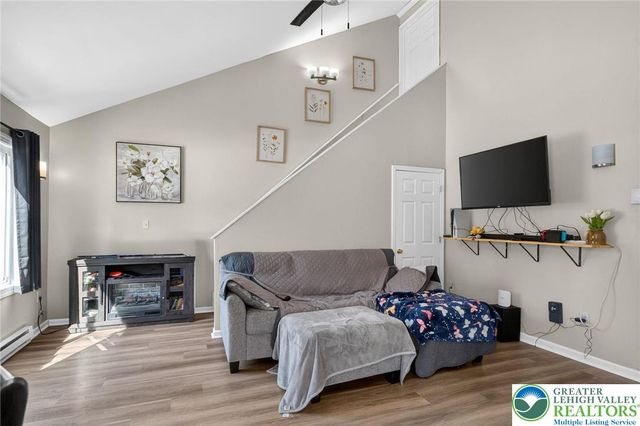 3084 Pleasant View Drive, Polk Twp, PA 18058