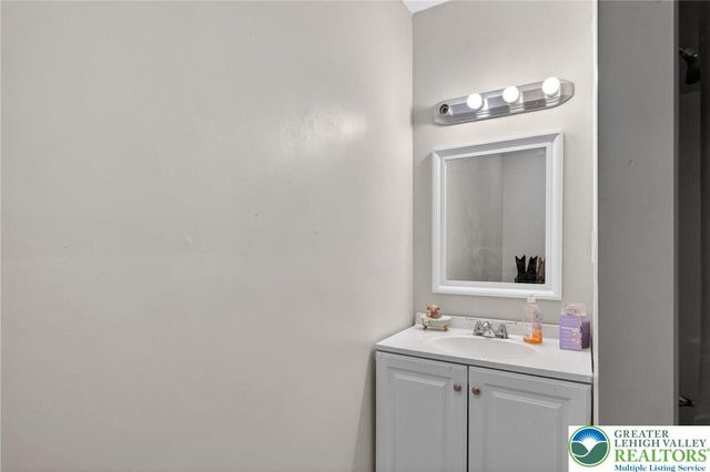 3084 Pleasant View Drive, Polk Twp, PA 18058