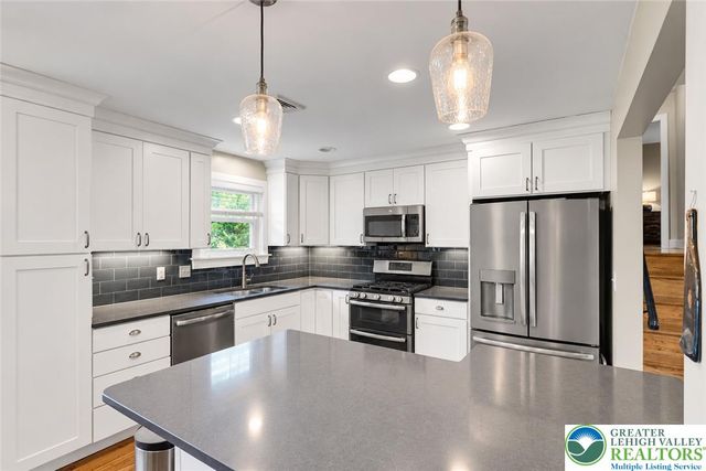 2824 Center Street, Bethlehem City, PA 18017