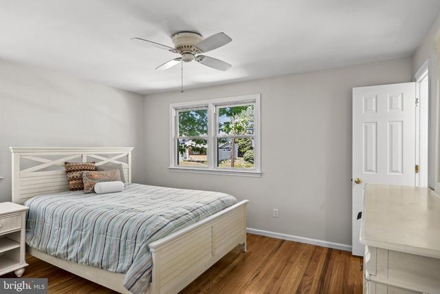319 BRENTWOOD AVE, Cherry Hill, NJ 08002