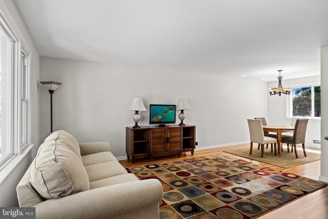 319 BRENTWOOD AVE, Cherry Hill, NJ 08002