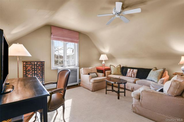 1114 Washington Avenue, Pelham, NY 10803