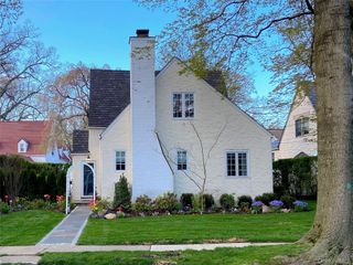 1114 Washington Avenue, Pelham, NY 10803