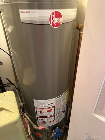 432 Scarborough Court, New Lebanon, OH 45345