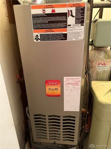 432 Scarborough Court, New Lebanon, OH 45345