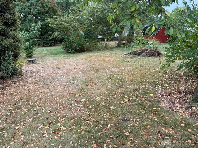 432 Scarborough Court, New Lebanon, OH 45345