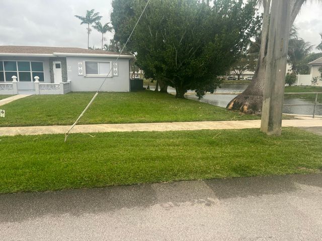4680 NW 39th Street, Lauderdale Lakes, FL 33319