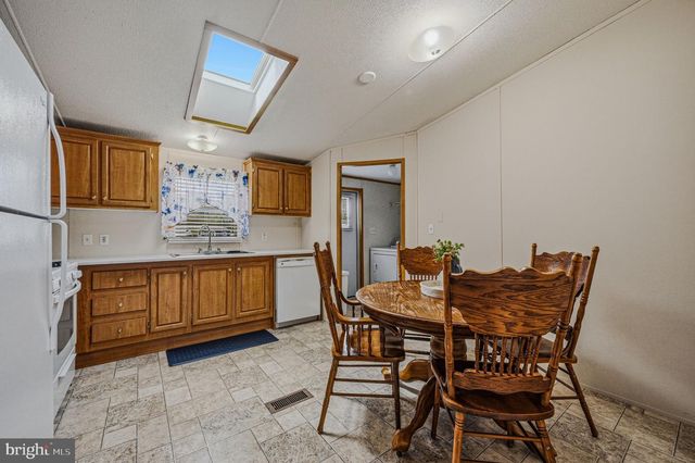 738 CLEAVER FARMS RD, Middletown, DE 19709