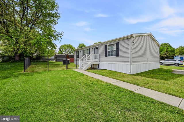 738 CLEAVER FARMS RD, Middletown, DE 19709