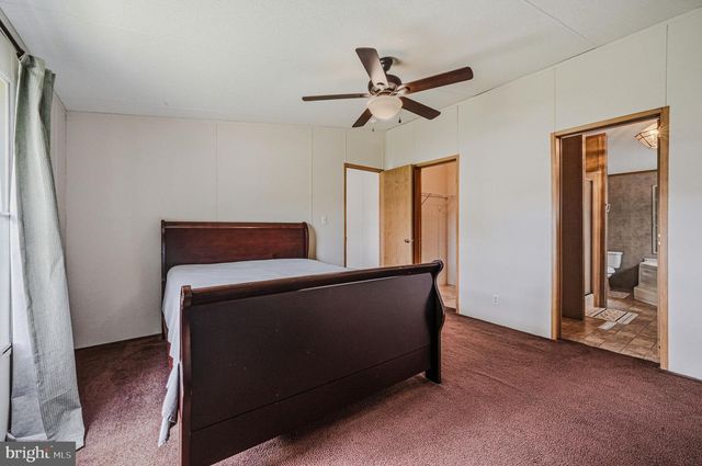 738 CLEAVER FARMS RD, Middletown, DE 19709