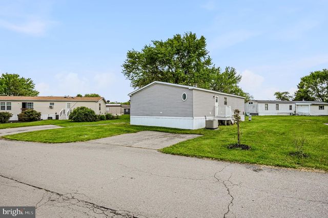 738 CLEAVER FARMS RD, Middletown, DE 19709