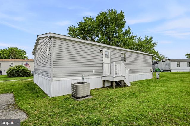 738 CLEAVER FARMS RD, Middletown, DE 19709