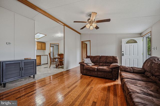 738 CLEAVER FARMS RD, Middletown, DE 19709