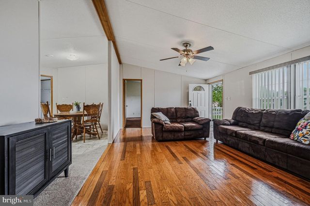 738 CLEAVER FARMS RD, Middletown, DE 19709