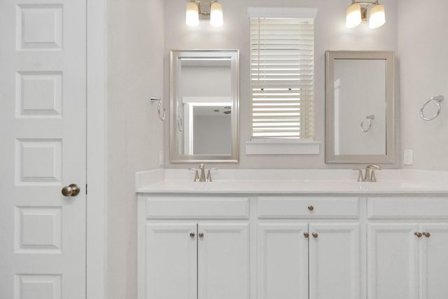 726 Strawberry Pines Court, Houston, TX 77009