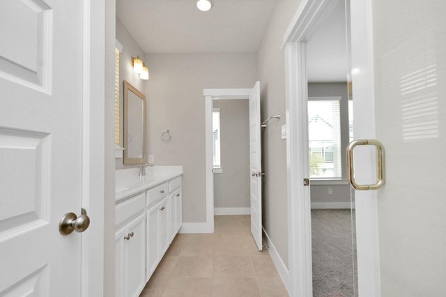 726 Strawberry Pines Court, Houston, TX 77009