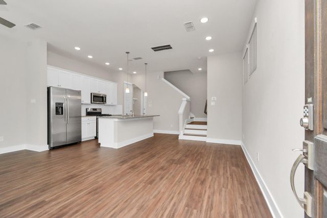 726 Strawberry Pines Court, Houston, TX 77009