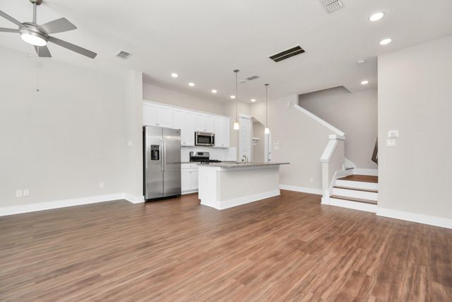 726 Strawberry Pines Court, Houston, TX 77009