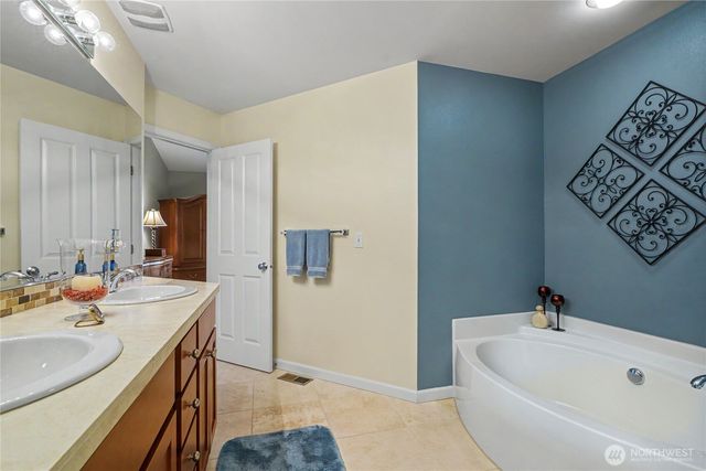 7119 James Place SE, Auburn, WA 98092