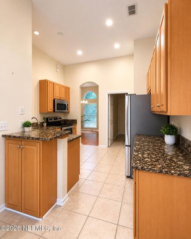 10441 CRESTON GLEN Circle, Jacksonville, FL 32256