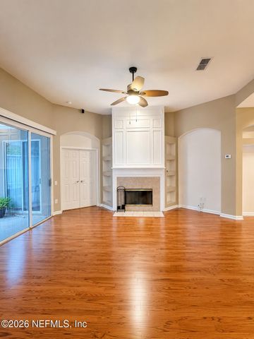 10441 CRESTON GLEN Circle, Jacksonville, FL 32256