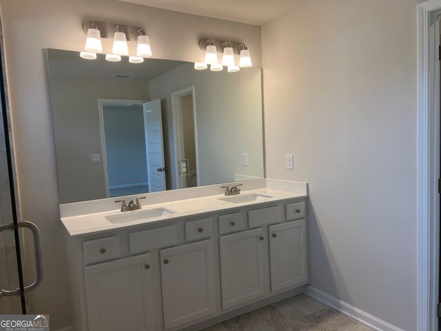 3557 Iron Hearth Bend 109C, Snellville, GA 30039