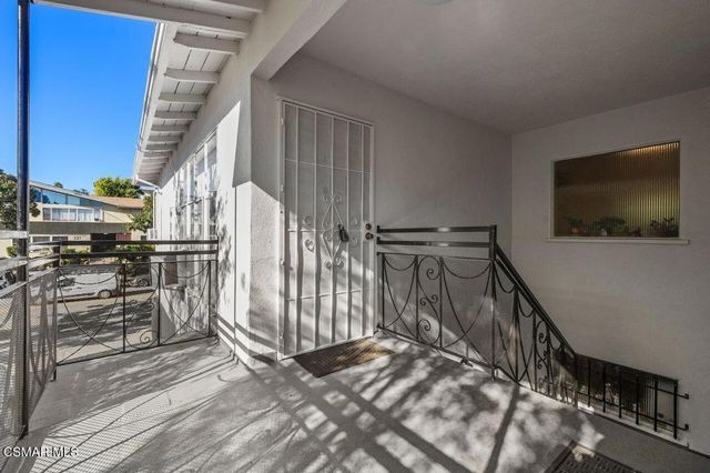 316 Doheny Drive, Beverly Hills, CA 90211