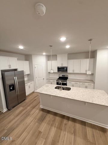 205 Broomside Avenue, Raleigh, NC 27603