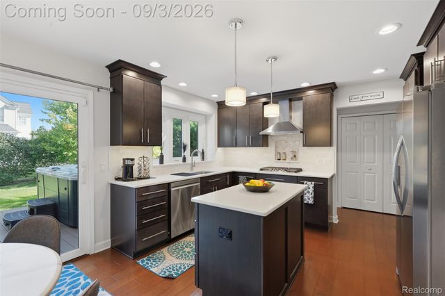 48098 Covington Court, Canton Charter Township, MI 48187