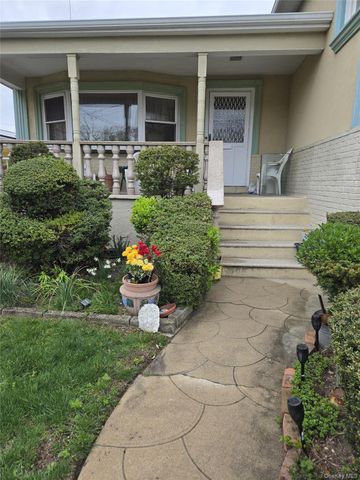2544 Bayswater Avenue, Far Rockaway, NY 11691