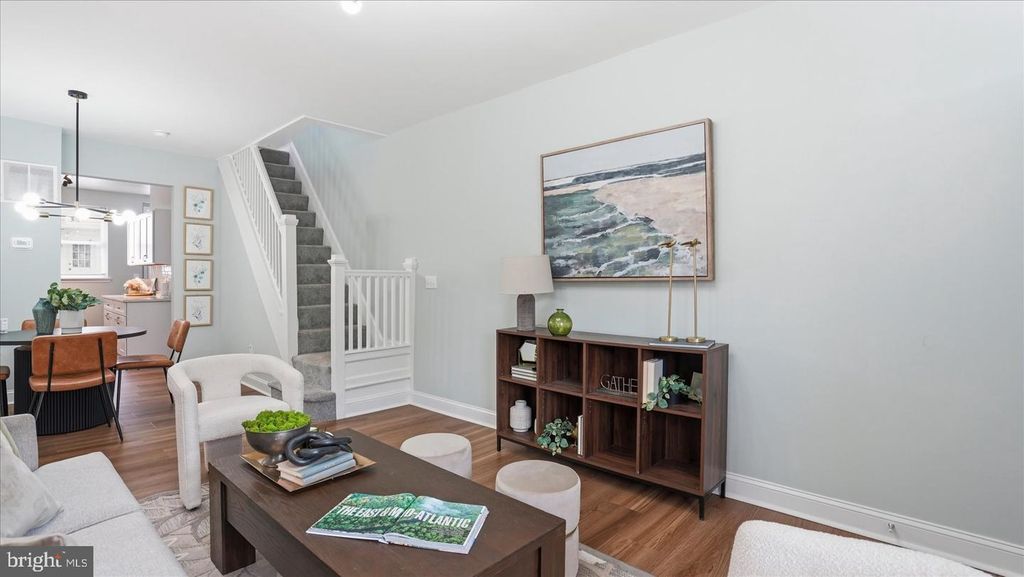 Image 7 of property listing at 502 N ROBINSON ST, Baltimore, MD 21205