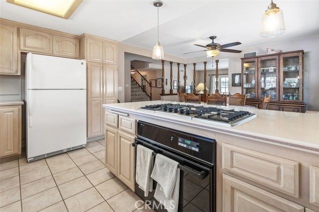 4932 Windsong, La Palma, CA 90623