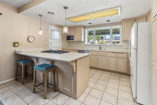 4932 Windsong, La Palma, CA 90623