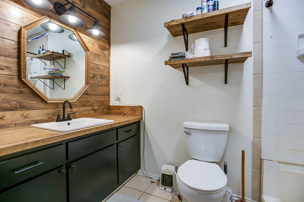 Image 19 of property listing at 7685 Gardenia Ave, San Angelo, TX 76901