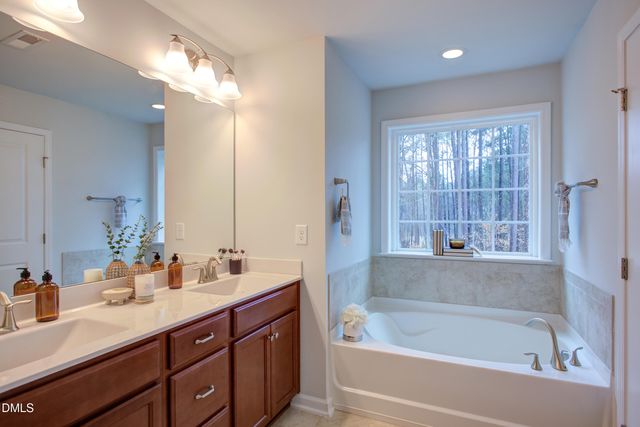 1136 Southpoint Trail, Durham, NC 27713