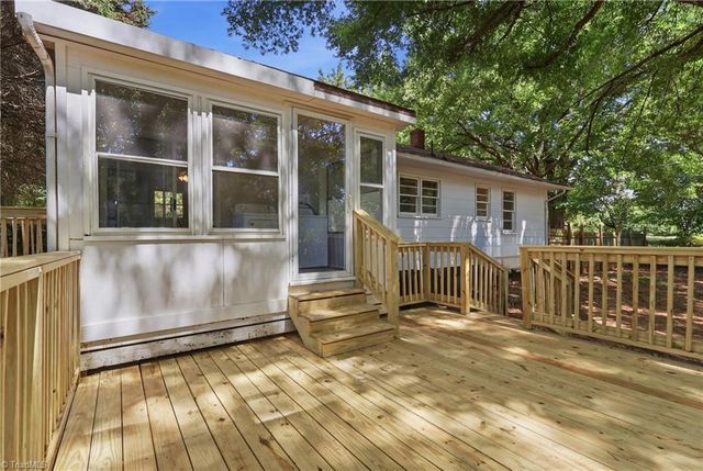 109 Pratt Road, Kernersville, NC 27284