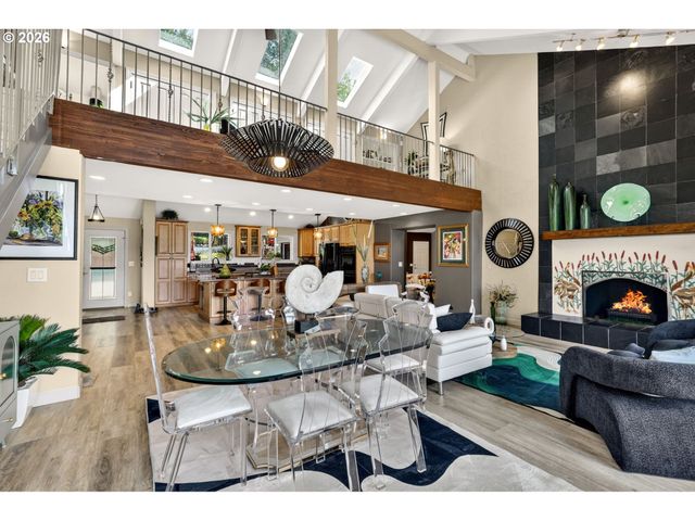 3550 Se HILLSIDE Dr, Milwaukie, OR 97267