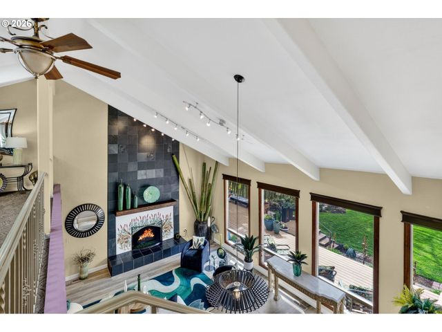 3550 Se HILLSIDE Dr, Milwaukie, OR 97267