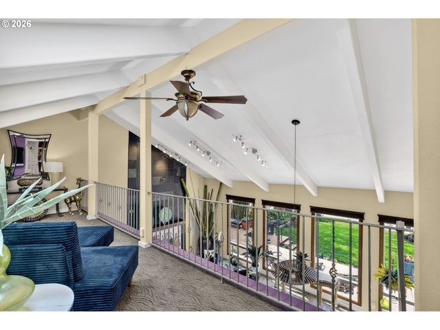 3550 Se HILLSIDE Dr, Milwaukie, OR 97267