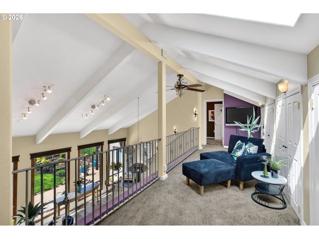 3550 Se HILLSIDE Dr, Milwaukie, OR 97267