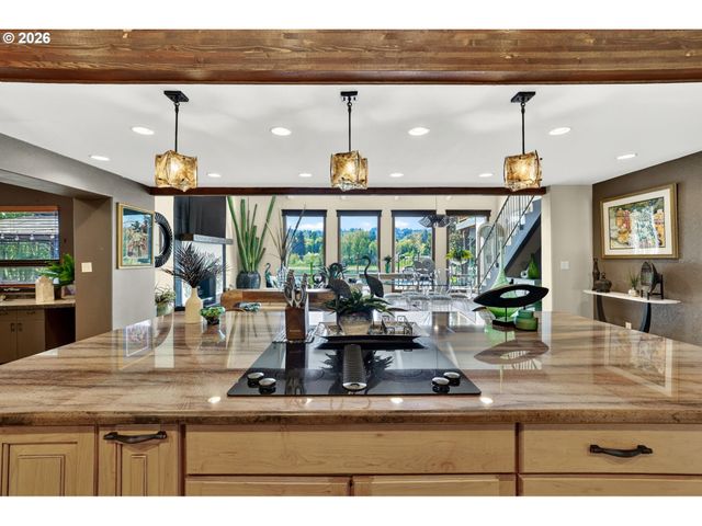 3550 Se HILLSIDE Dr, Milwaukie, OR 97267