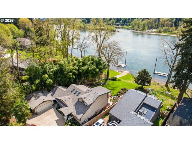 3550 Se HILLSIDE Dr, Milwaukie, OR 97267