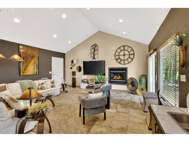 3550 Se HILLSIDE Dr, Milwaukie, OR 97267