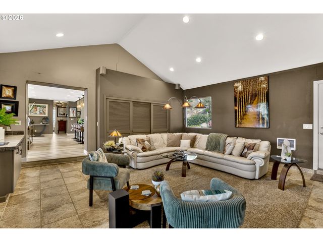 3550 Se HILLSIDE Dr, Milwaukie, OR 97267