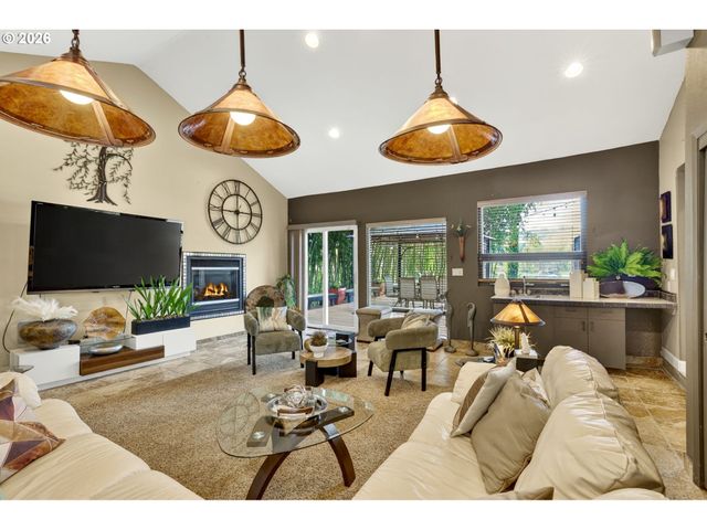 3550 Se HILLSIDE Dr, Milwaukie, OR 97267